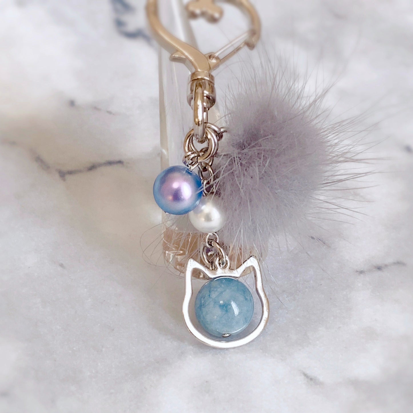 【猫羽ころん】イメージキーホルダー