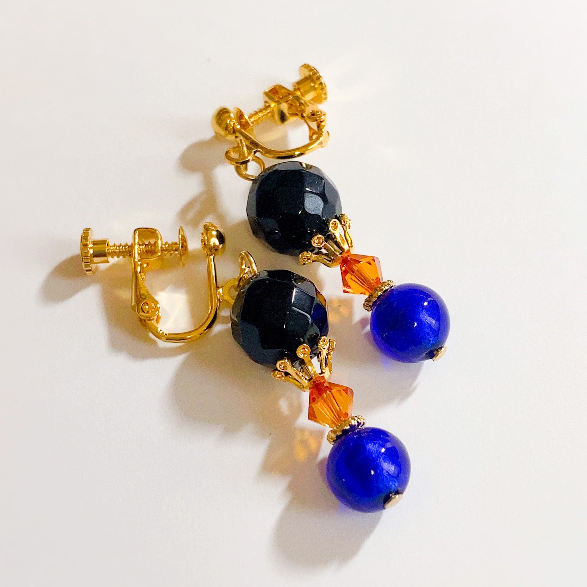 概念アクセサリー】ツーフェイスベネチアガラス ドロップピアス