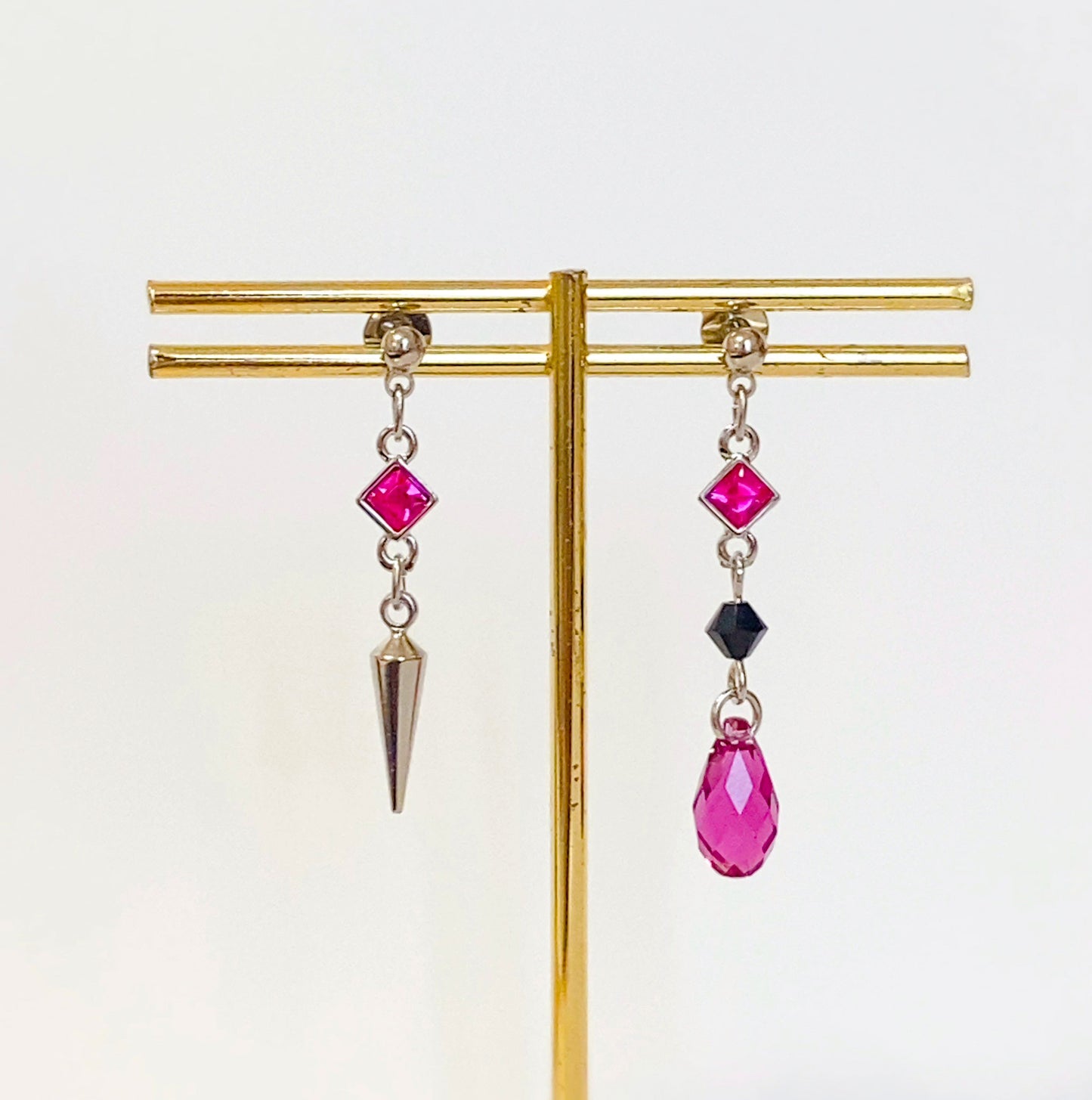 【黒穣あす】イメージイヤーアクセサリー
