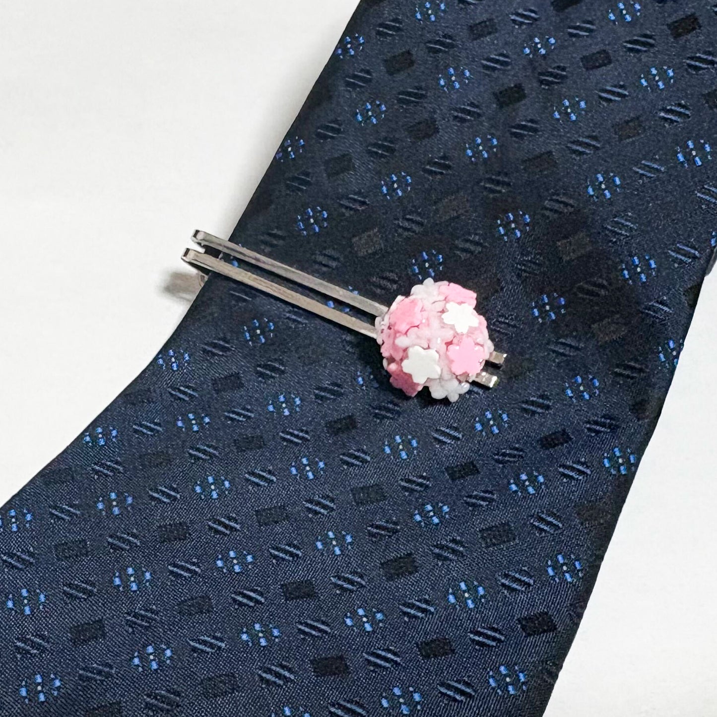 【愛沢日南】コラボネクタイピン