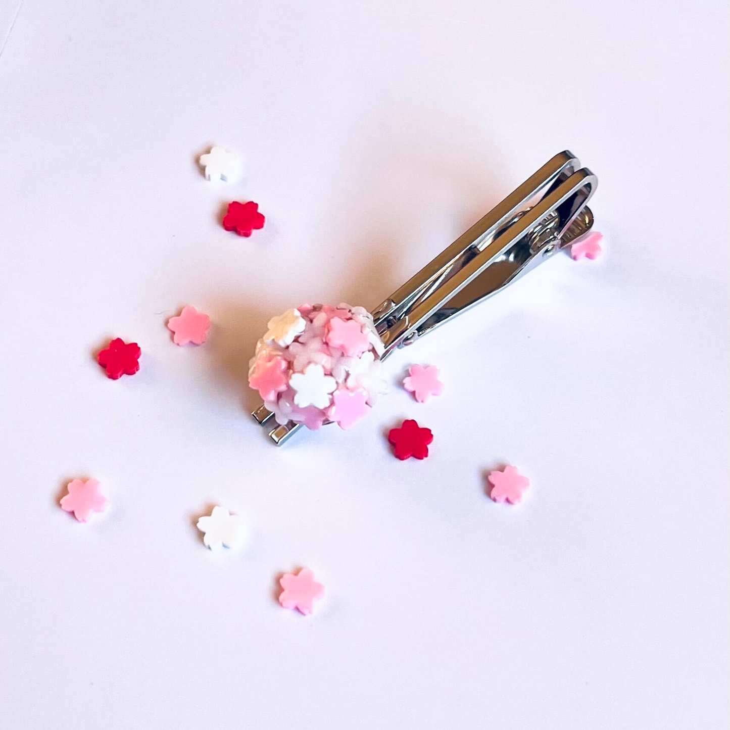 【愛沢日南】コラボネクタイピン