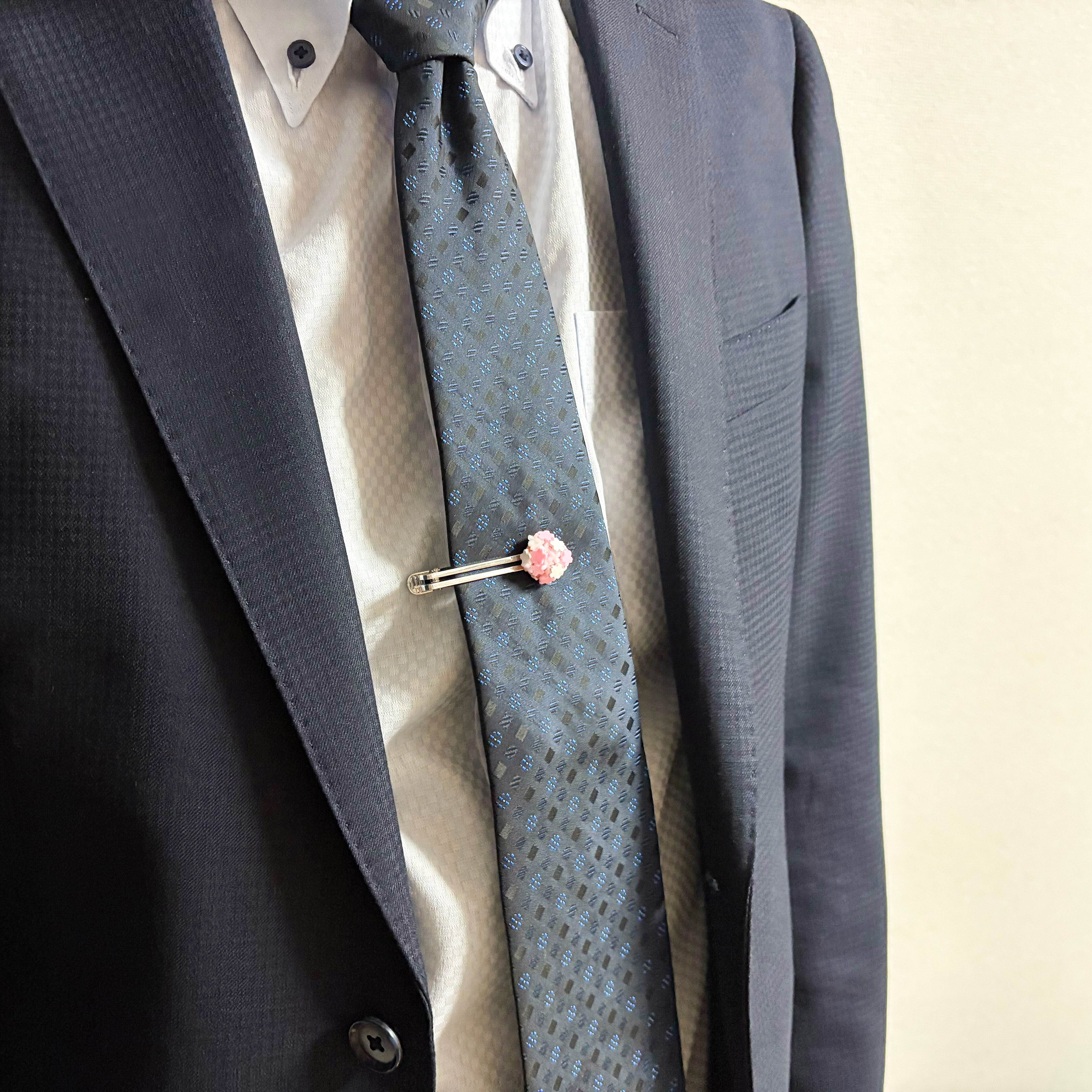 愛沢日南】コラボネクタイピン – piacetto